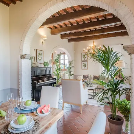 In Picturesque Hamlet Of Villa San Miniato