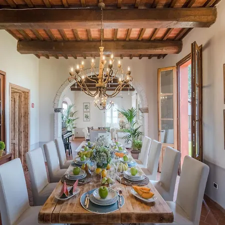 In Picturesque Hamlet Of San Miniato